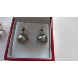 Perlové náušnice mořské tahiti perly 11mm, bílé zlato 12K, safíry ES002